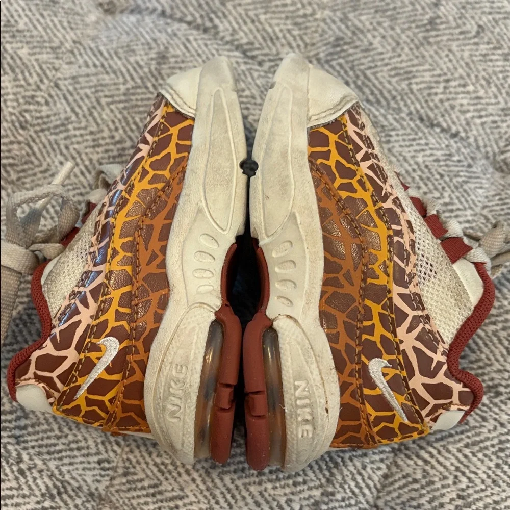 Nike Air Max giraffe sneakers size 4